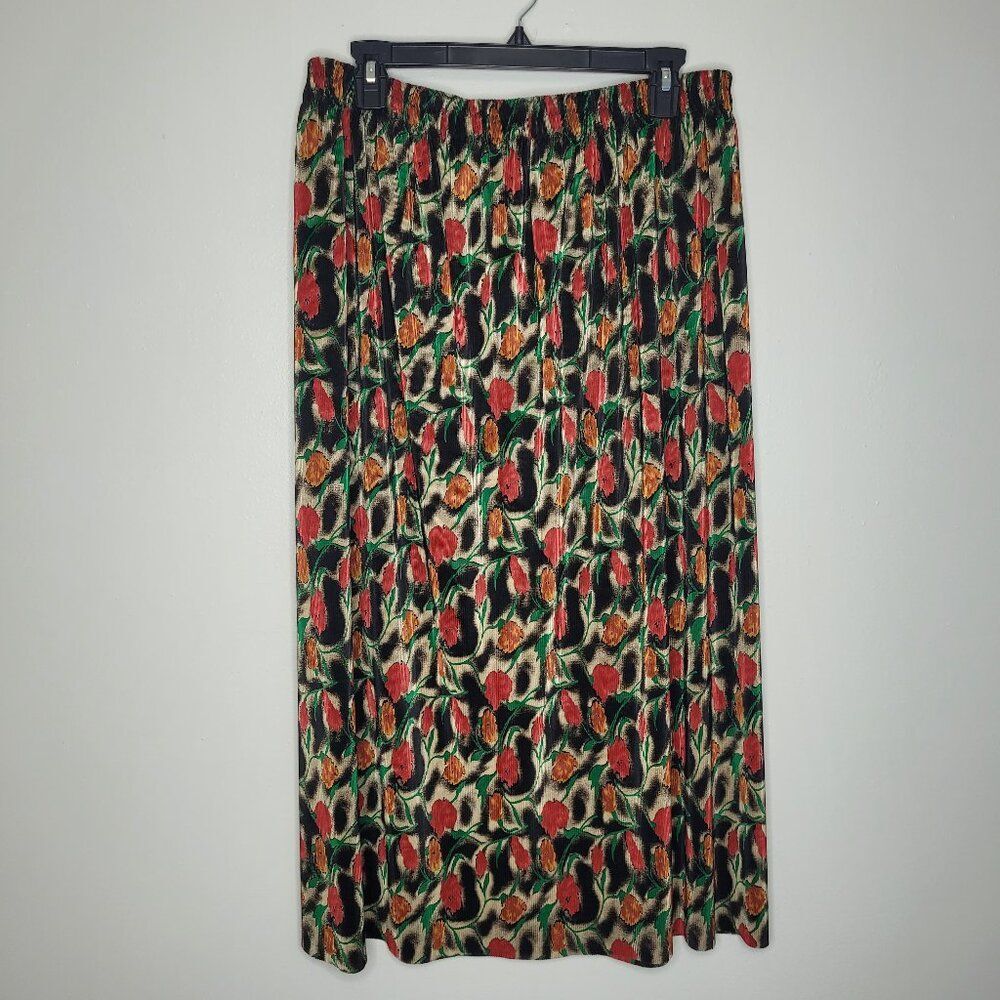 Red green black grunge flower print pull on artsy bold unique skirt